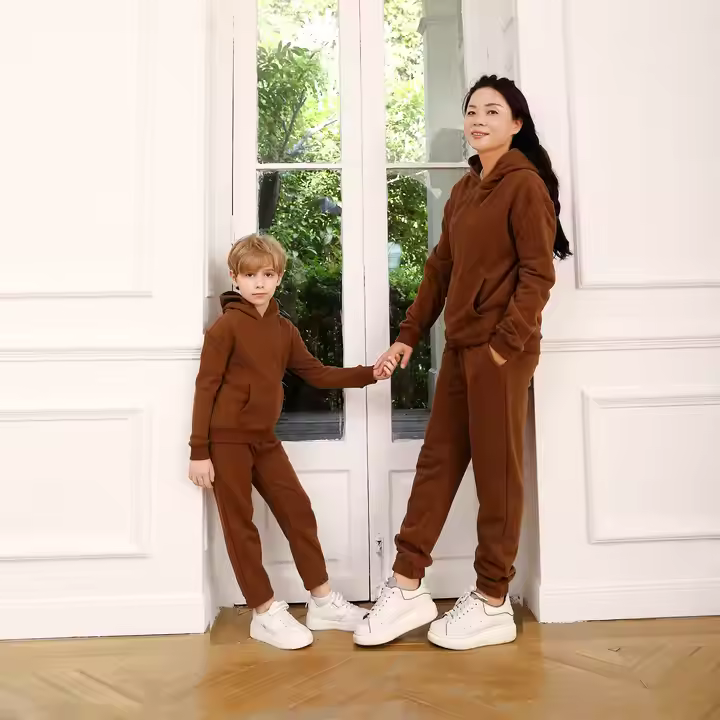 Customized New Fashion Clothes Set Family Matching Outfits Mother and Son Winter Sweatshirt Kids Jogger Set