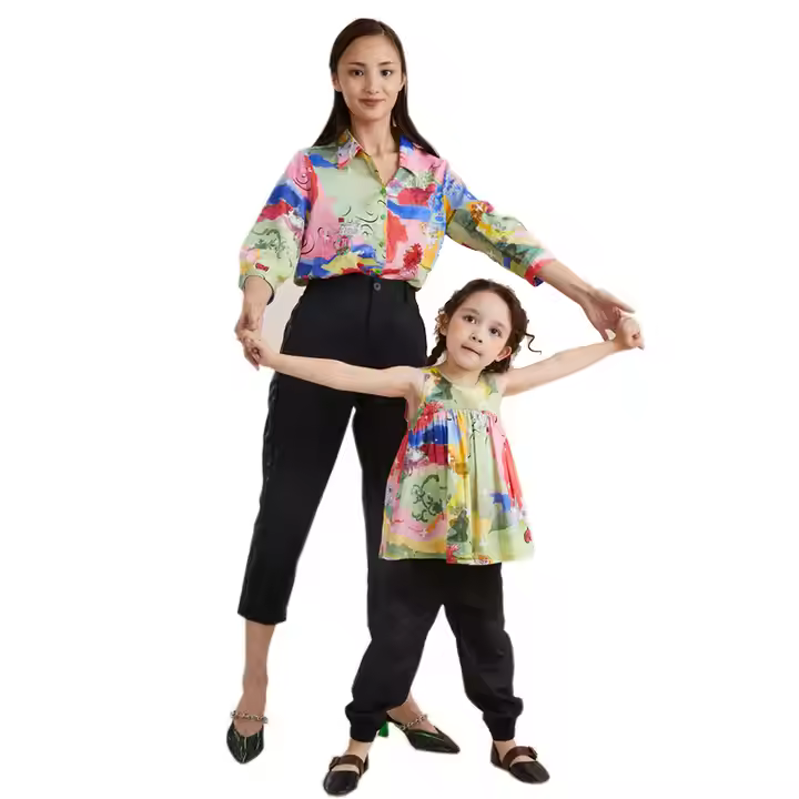 Customized Fashion Colorful Printing Design Kids Clothes Mom and Me Matching Clothing Girl Sleeveless Shirt